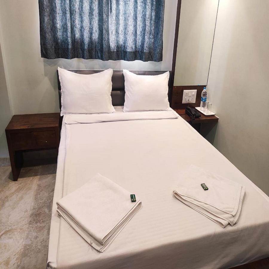 Shankar Residency, Akkalkot Akalkot ภายนอก รูปภาพ